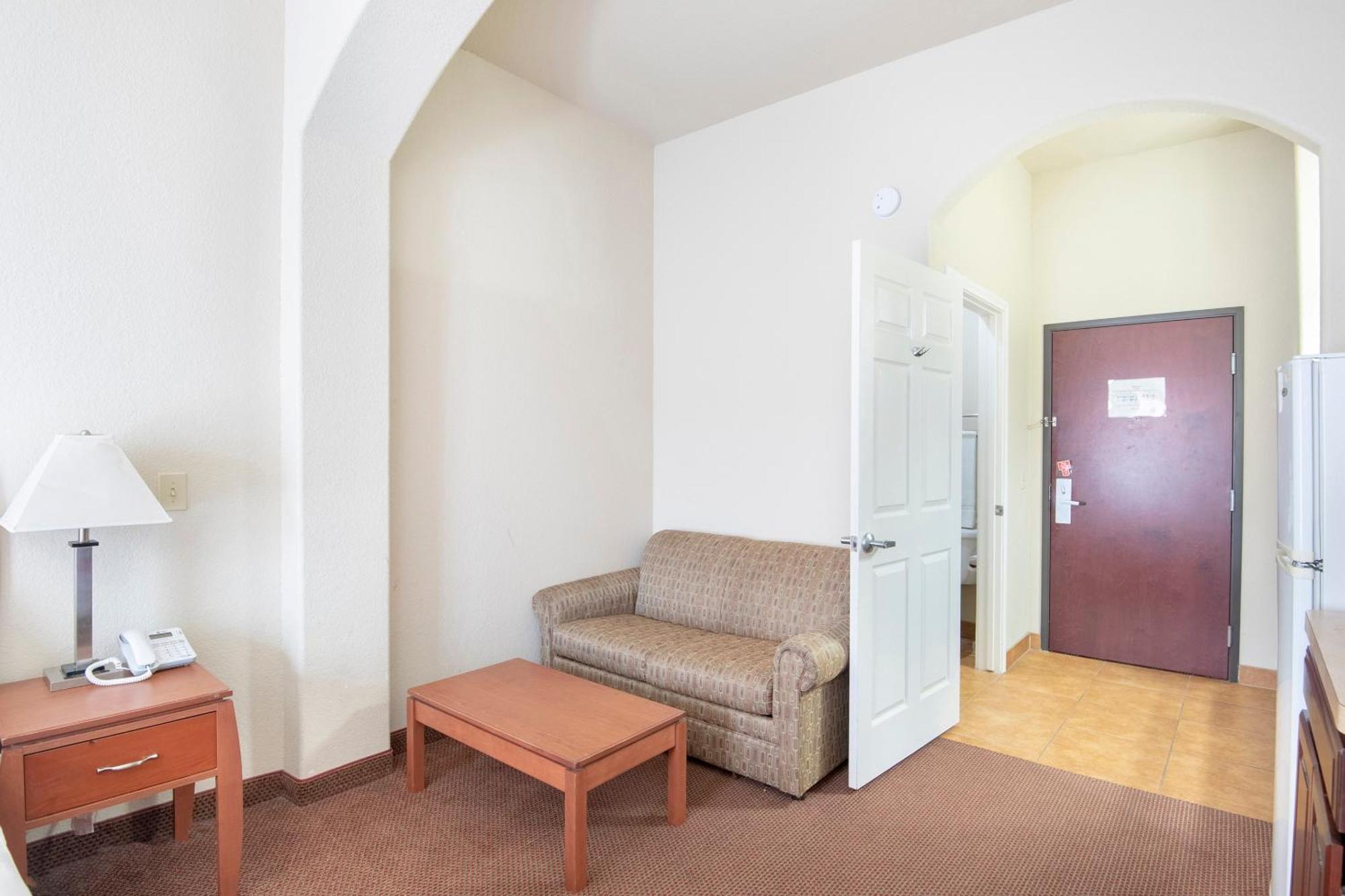 Oyo Townhouse Clute Lake Jackson Buitenkant foto